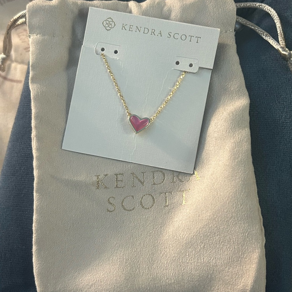 Kendra Scott Gold Azalea Illusion Ari Heart Necklace